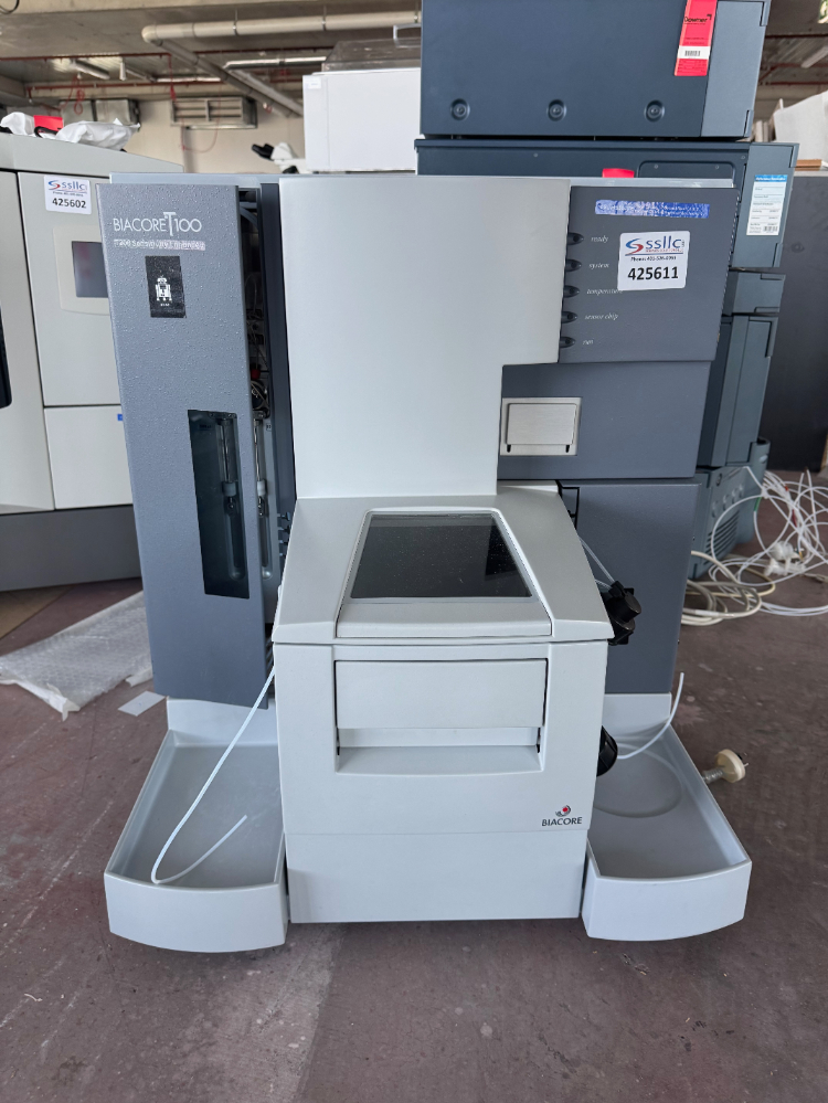 Image of Biacore T100 SPR Analyzer